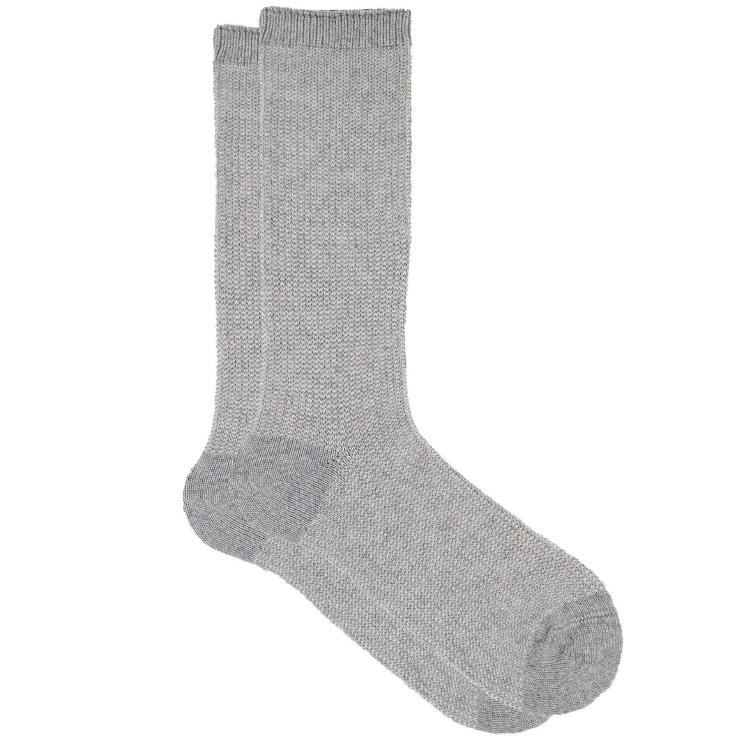 A pairs of lightgrey socks