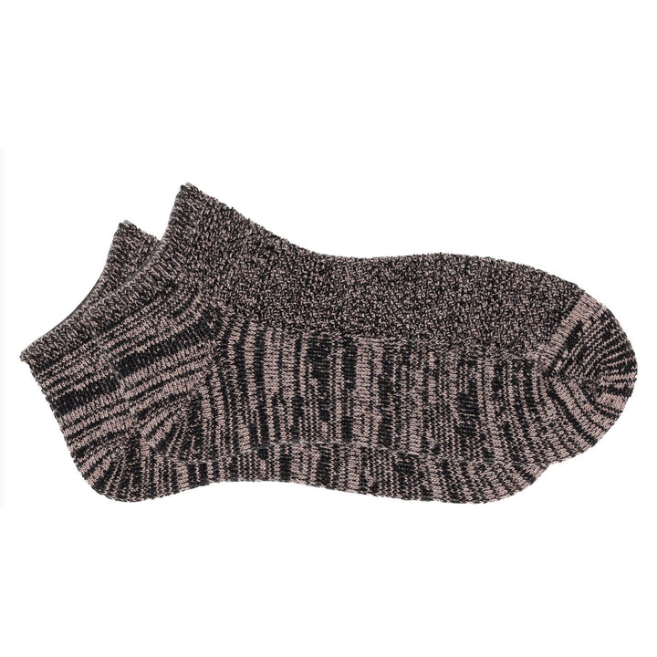 A pairs of brown socks